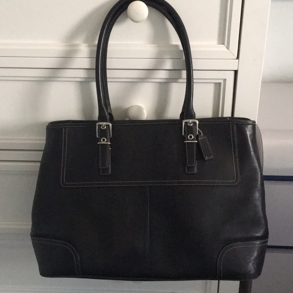 Coach leather tote/briefcase in great condition!